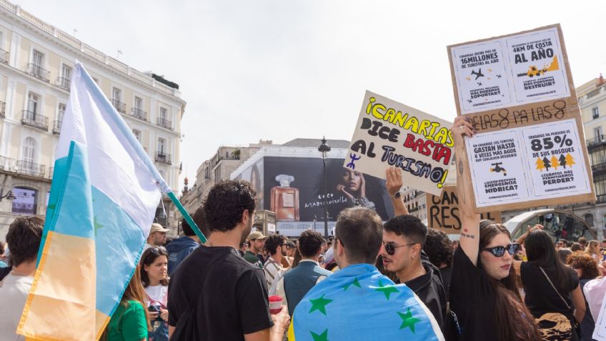 España espera un récord de visitantes en verano en medio de los ataques por turistificación