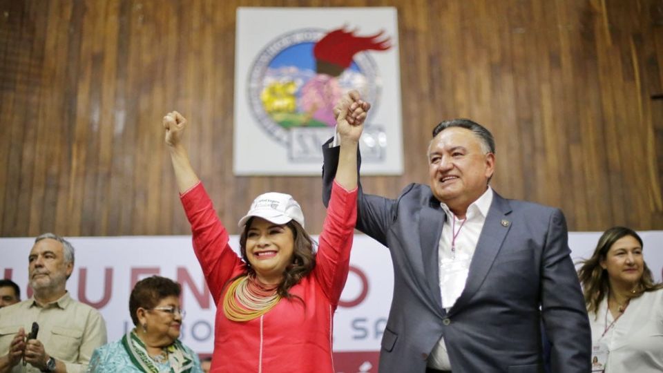 La aspirante de Morena, PT y PVEM agradeció el respaldo de la fuerza trabajadora de la CDMX