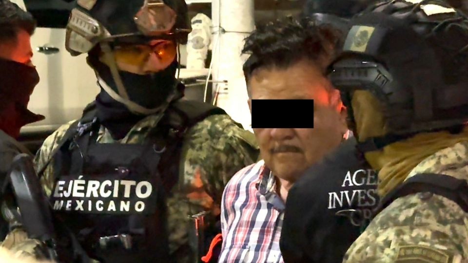 Con fuertes medidas de seguridad, el hermano del fundador del CJNG fue trasladado al penal mexiquense.