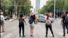 VIDEO: Manifestantes animalistas exigen la renuncia de Adolfo Gómez frente por el sacrificar a una gallina