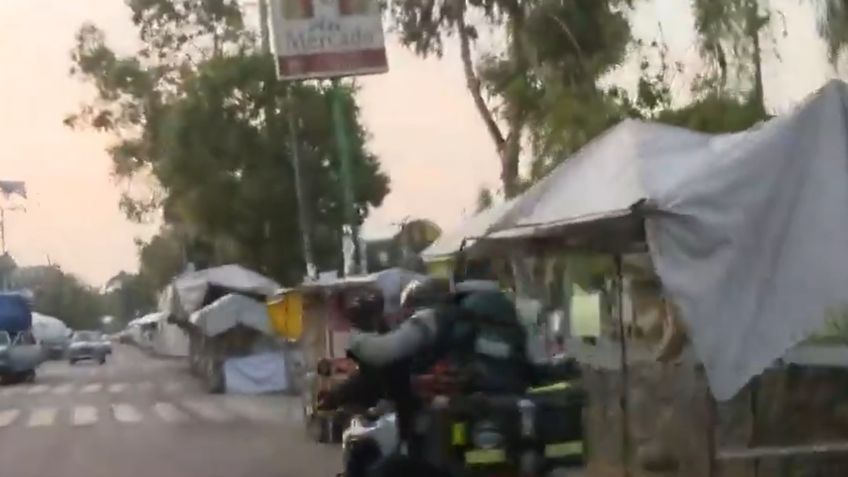 "Nos están agrediendo", vecinos lanzan piedras a reporteros de Tv Azteca en la GAM