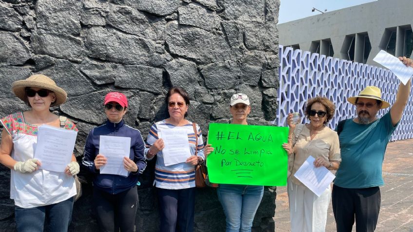 Vecinos de alcaldía Benito Juárez protestan en la Comisión de Derechos Humanos por agua contaminada