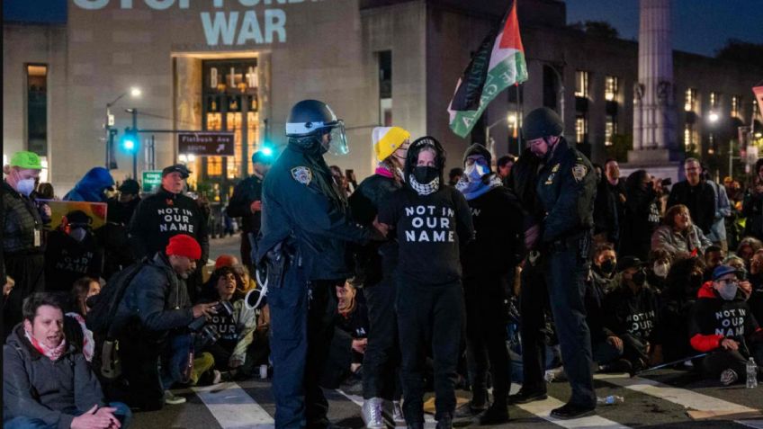 100 manifestantes son detenidos en universidad de Boston