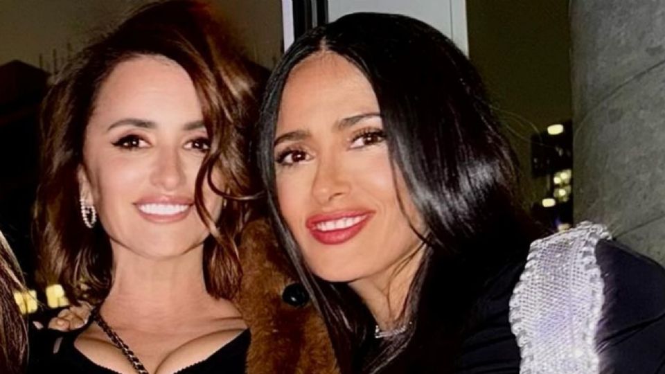 Salma Hayek festejó la vida de Penélope Cruz, a quien conoce desde hace años.