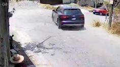 VIDEO: auto de lujo a exceso de velocidad choca contra un casa en Morelos, hay un muerto