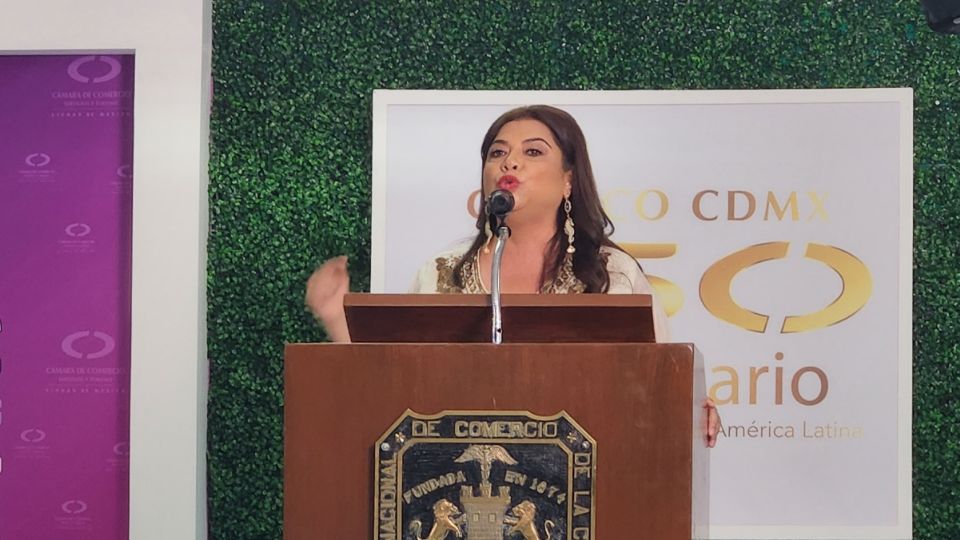 La aspira a jefa de gobienro de la CDMX, Clara Brugada, se comprometió a trabajar de la mano con empresarios, alcaldías y organismos