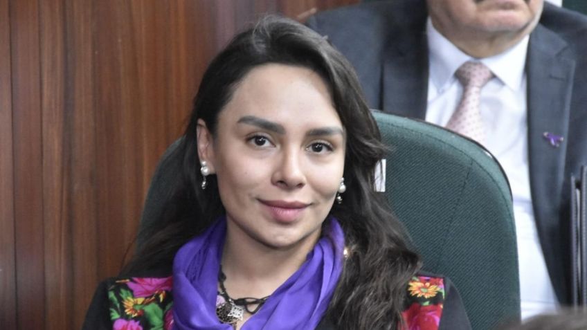 Debate: la ministra Ríos Farjat corrigió a su colega Batres