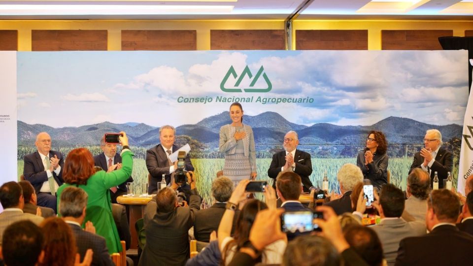 Claudia Sheinbaum agradece la invitación del Consejo Nacional Agropecuario