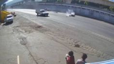 IMÁGENES FUERTES: muere motociclista tras chocar en autopista México-Toluca | VIDEO