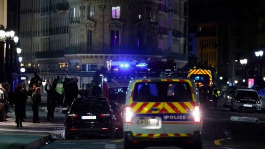 Explosión en edificio de París deja 3 muertos, uno cayó de sexto piso tras intentar salvarse