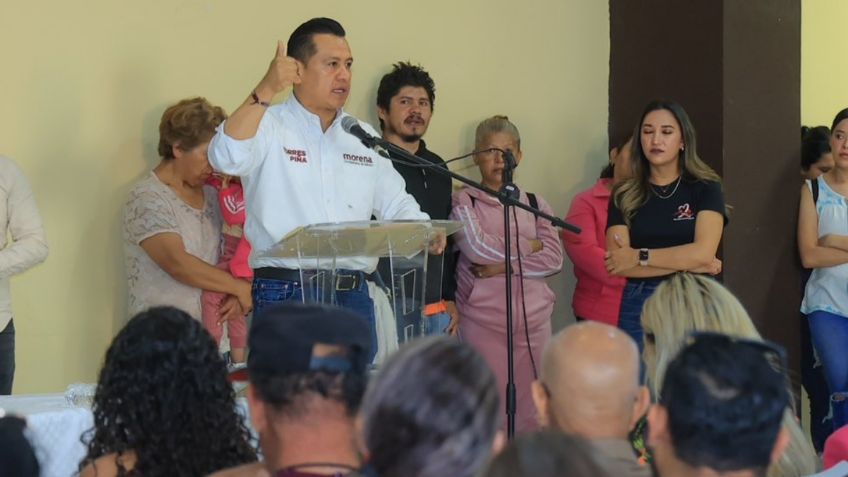 Carlos Torres Piña se registra como candidato a la presidencial municipal de Morelia