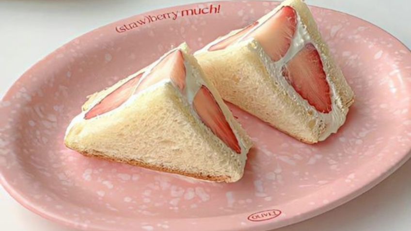 Aprende a preparar el delicioso sándwich coreano de fresas con solo 4 ingredientes en pocos minutos