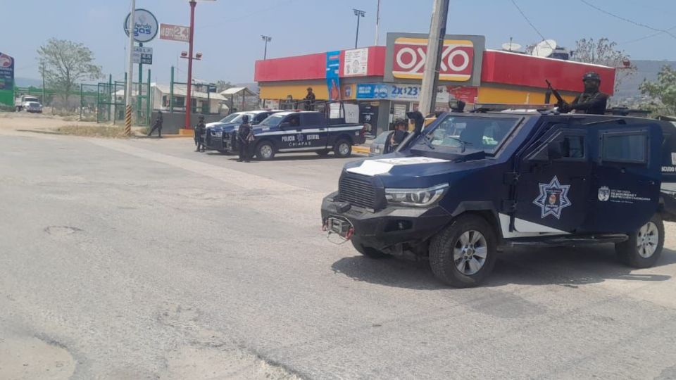 Atacan a policías