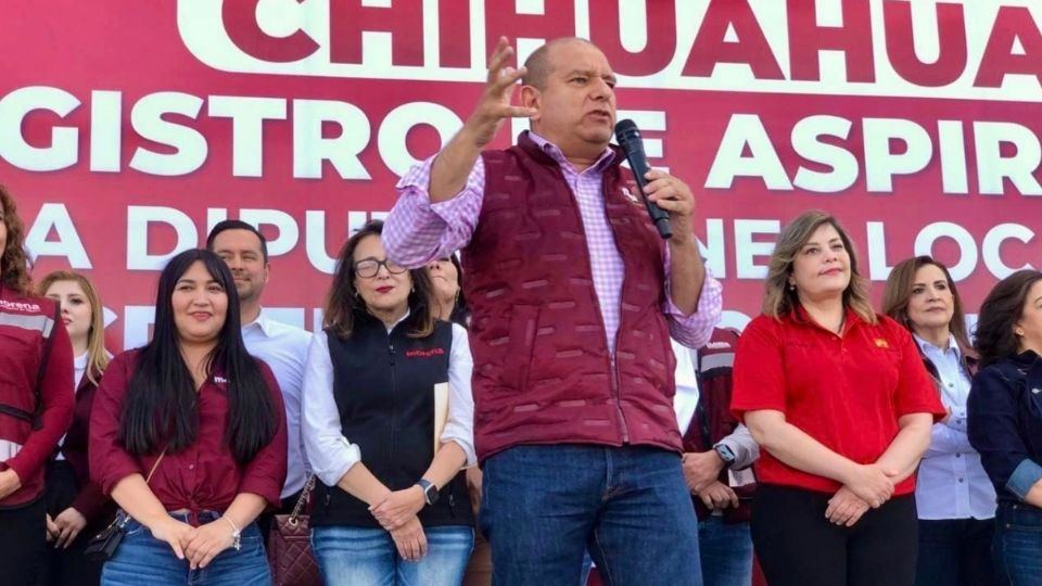 Cuauhtémoc Estrada acusa a la gobernadora de Chihuahua de persecución política.