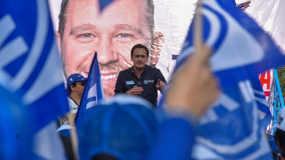 Andrés Atayde, dirigente blanquiazul en la capital.