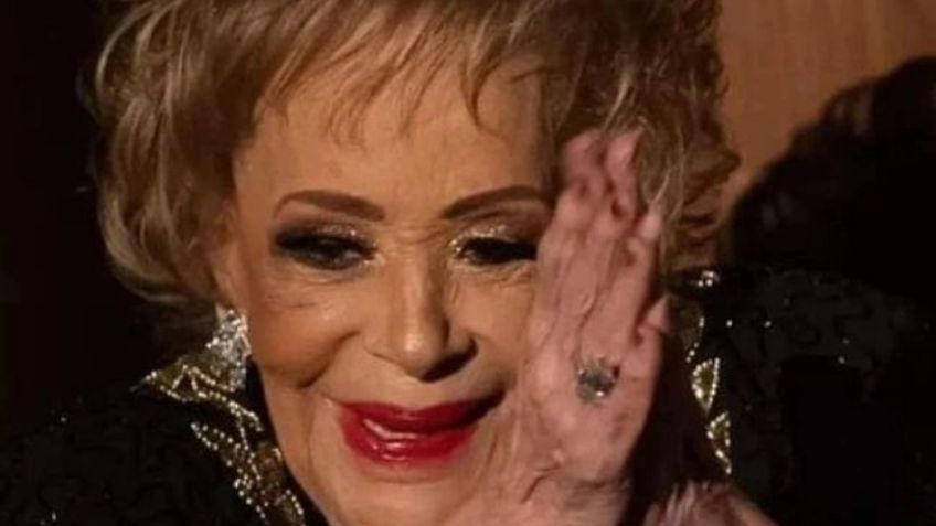 Preocupa el estado de salud de Silvia Pinal, fans piden que ya no la expongan