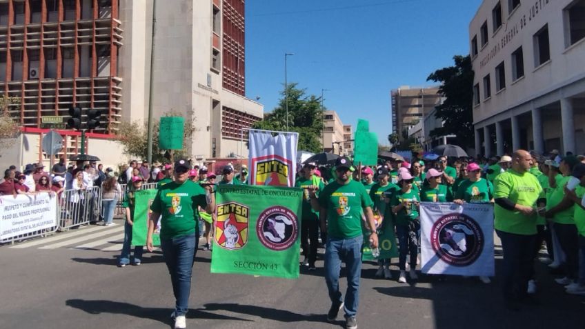 Marchan por el Día de Trabajo hoy 1 de mayo en todo México