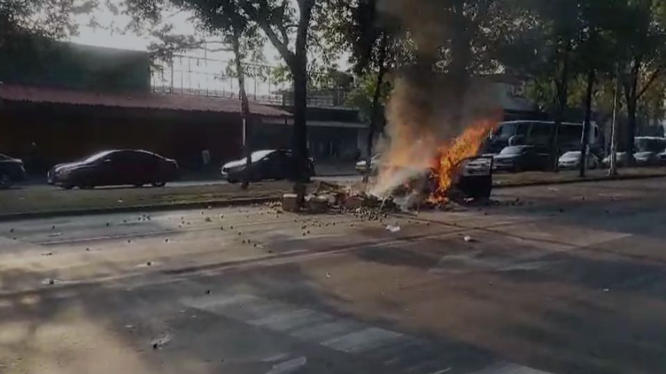 e incendio de auto