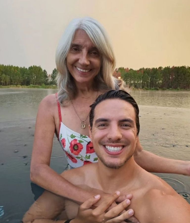 vadhir derbez mamá así luce