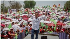 Candidato Chema Tapia toma protesta a 7 mil simpatizantes como promotores del voto