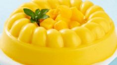 Aprende a preparar esta sabrosa gelatina sabor mango y rica en colágeno, para lucir una piel preciosa