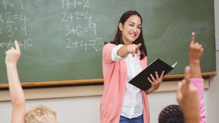 4 poemas con los que puedes sorprender a tus profesores este Día del Maestro