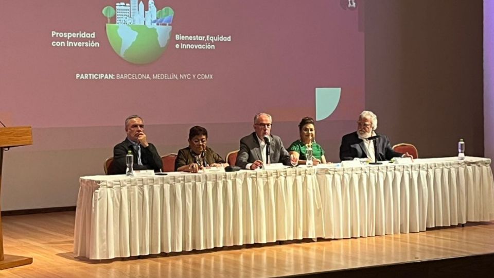 Clara Brugada durante la inauguración del 'Foro Ciudad de México, HUB Mundial Desarrollo Sustentable'