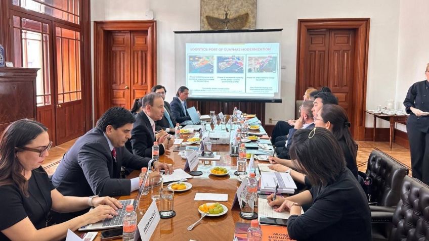 Alfonso Durazo expone iniciativas en materia de aprovechamiento de energías limpias