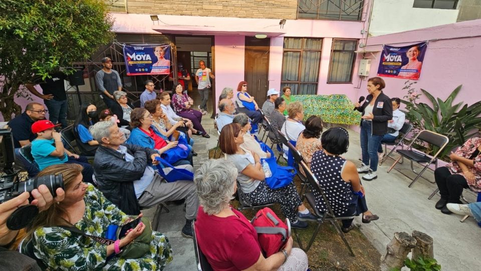 Moya aseguró que las organizaciones de la sociedad civil son fundamentales, pues a través de ellas, es posible implementar políticas públicas que den solución a las necesidades de los habitantes.