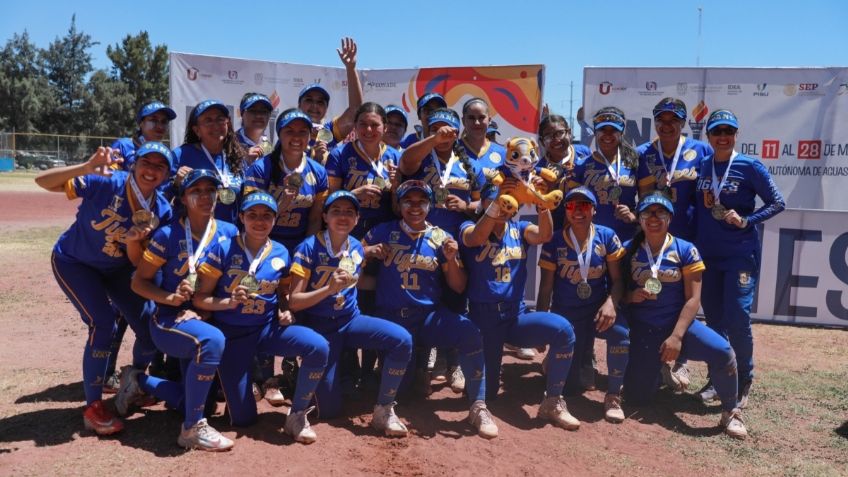 Se corona UANL tricampeona del softbol universitario