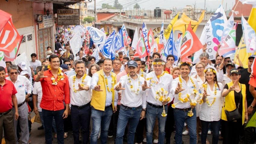 Lalo Rivera cierra gira en Huauchinango con cuatro mil asistentes