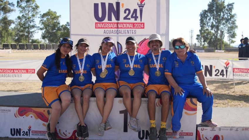 Logran arqueras de UANL medalla de oro en equipo femenil