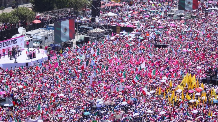 Así se vivió minuto a minuto la marcha 'Marea Rosa' en el Zócalo CDMX