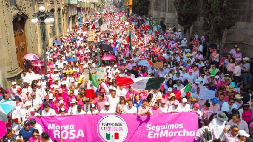 Durante marcha de la Marea Rosa Lalo Rivera aseguró que "Vamos a Ganar"