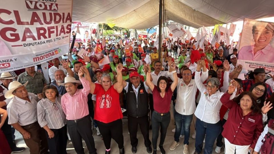 Desde Nopaltepec, municipio gobernado por la oposición, Mariela Gutiérrez sostuvo un encuentro con militantes y simpatizantes.