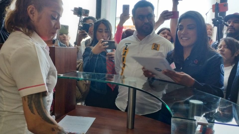 Verónica Rodríguez Hernández, candidata al Senado de la República por la coalición 'Fuerza y Corazón por México'.