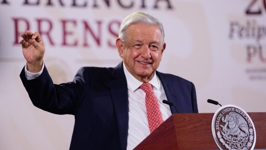 AMLO presenta declaración patrimonial 2024; no reporta deudas o compra de autos e inmuebles