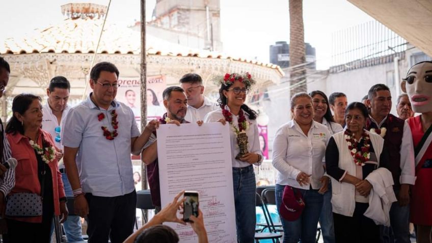 Gaby Osorio firma acuerdo por la autonomía de los pueblos originarios en Tlalpan