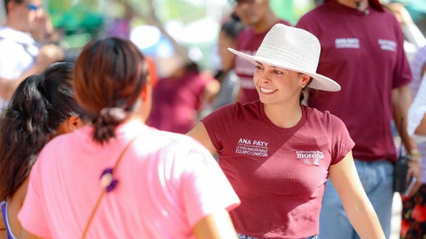 Candidata Ana Paty Peralta dialoga con cancunenses en tianguis de la Supermanzana 105