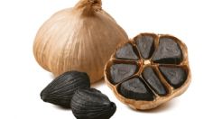 ¿Qué es el ajo negro y para que sirve este superalimento? Estos son todos los beneficios