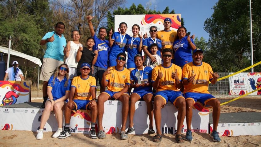 Oro y plata en voleibol de playa para la UANL