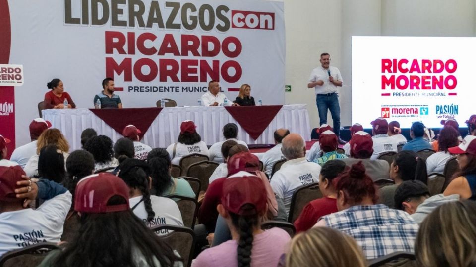 Líderes naturales en sus demarcaciones y quienes en otros tiempos apoyaban al PRI, renunciaron a su militancia y se sumaron a Ricardo Moreno.