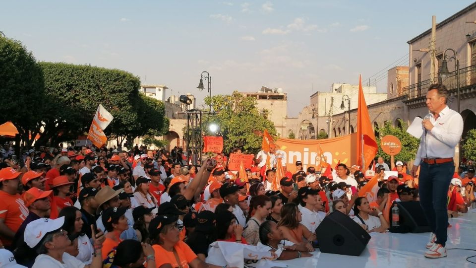 Señaló que trabajará desde la Cámara Alta para que regresen las Escuelas de Tiempo Completo, así como traer cultura y deporte para las niñas y niños