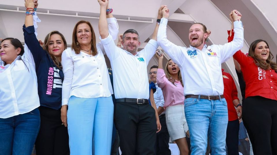 Los candidatos de 'Va X la CDMX' en el cierre de campaña en Miguel Hidalgo.