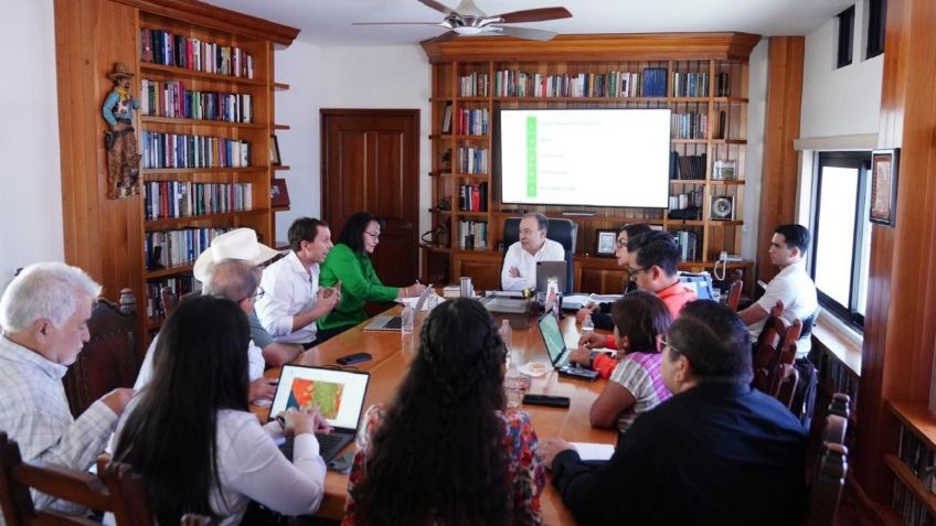 Alfonso Durazo supervisa avances en certificación de Bacanora en Sonora