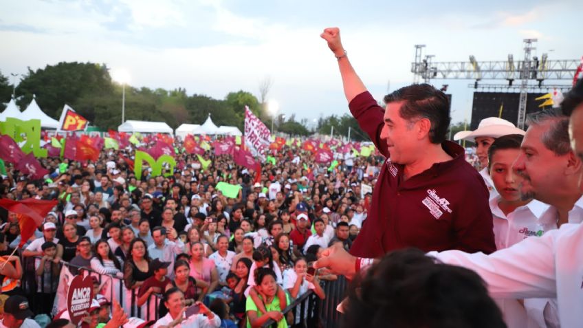 Chema Tapia cierra campaña con un evento masivo en la Unidad Deportiva El Tintero