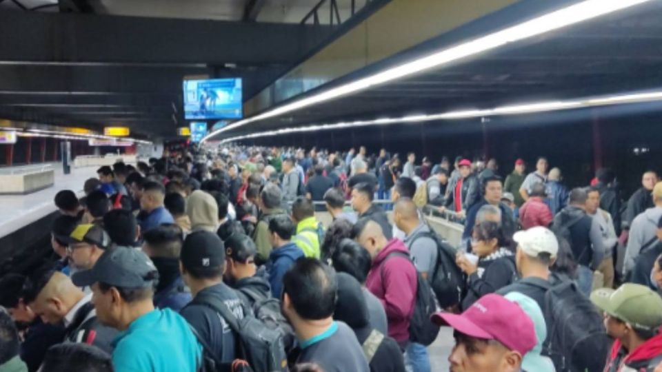 Caos en Metro CDMX