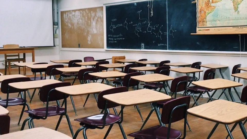 Clases en línea por el calor