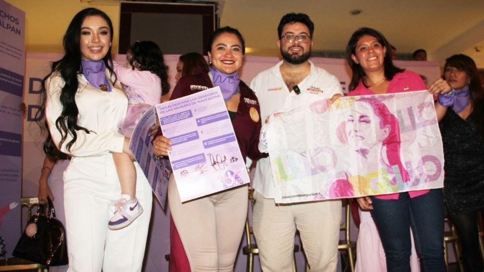 Asistió a la firma del Decálogo por los Derechos de las Mujeres de Naucalpan y toma de protesta a integrantes del comité municipal Impulsando Mujeres