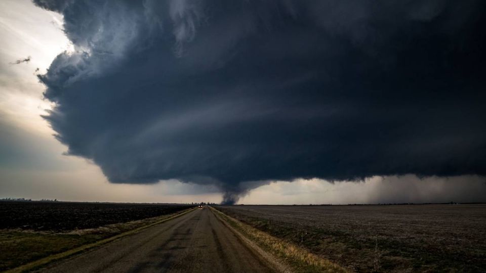 Tornados, lluvia y onda tropical en México